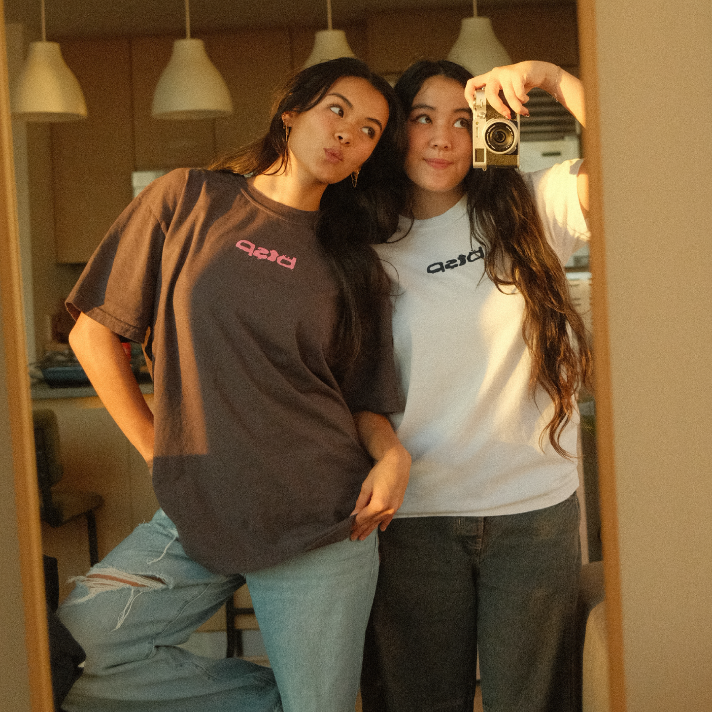 BTSP ESSENTIAL | GRAPHITE TEE